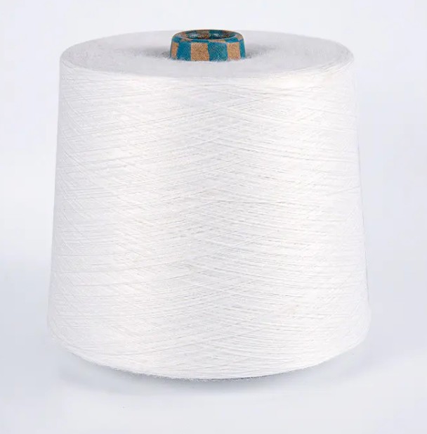 Kémiai rost poliészter fonal: A sokoldalú kapocs a modern textilekben